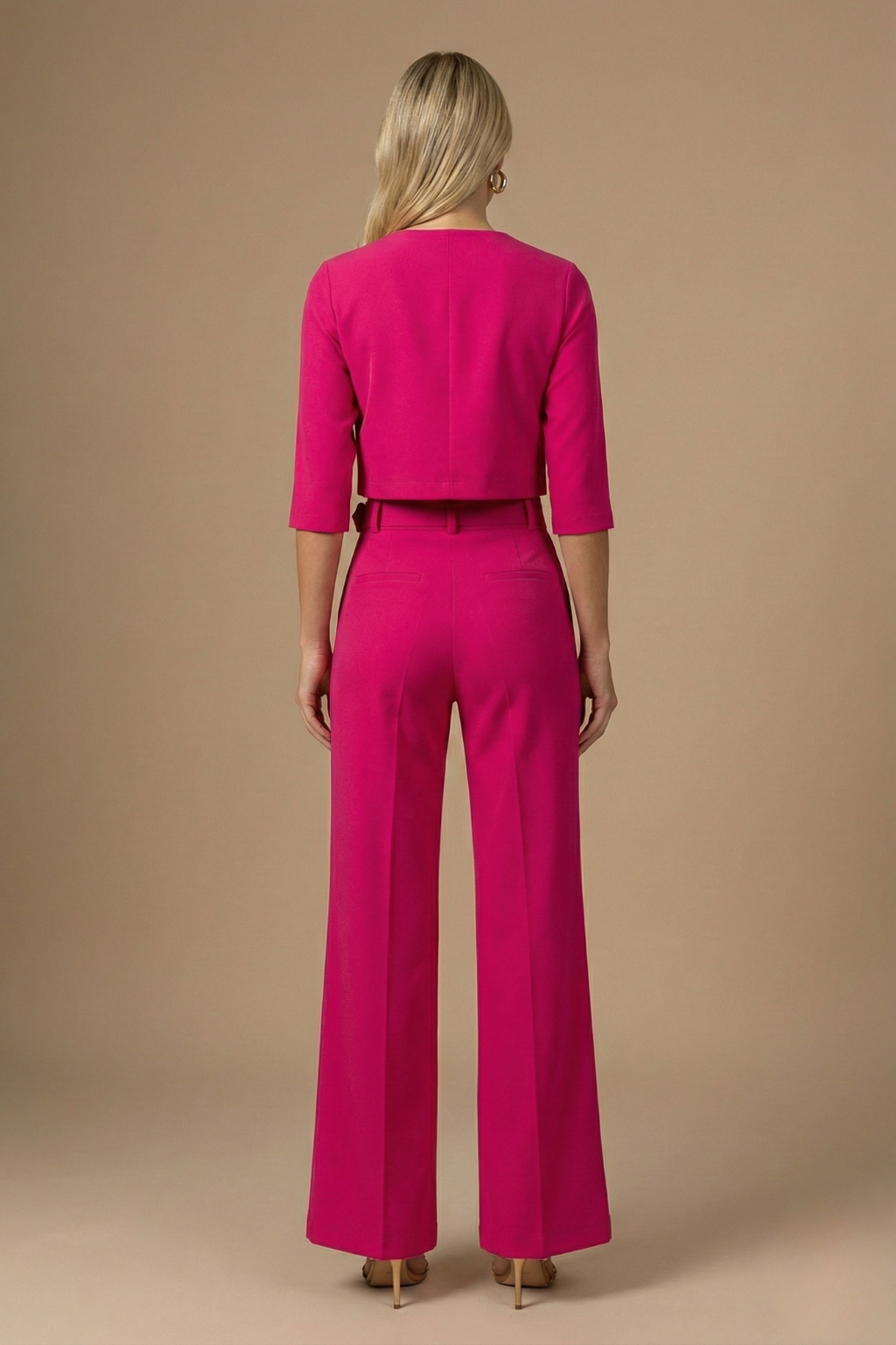 Women’s Modern Coordinated Top and Trousers Set – Elegant Tailored Look