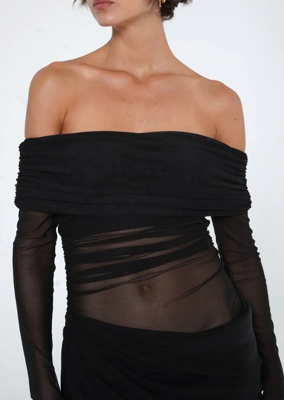 Women's Off Shoulder Maxi Dress - Long Sleeve Mesh Cutout Waist with Ruched Skirt - Formal Evening Wear