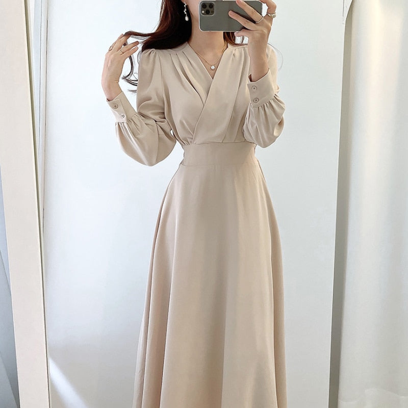 Women's V Neck Puff Sleeve A Line Midi Dress - Long Sleeve