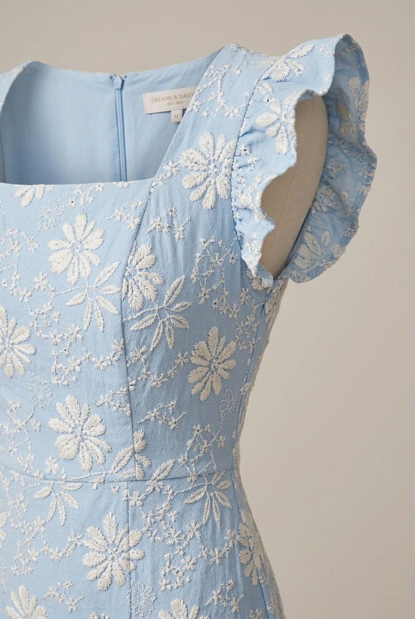 Women's Embroidered Square Neck Bodycon Mini Dress - Short Sleeves